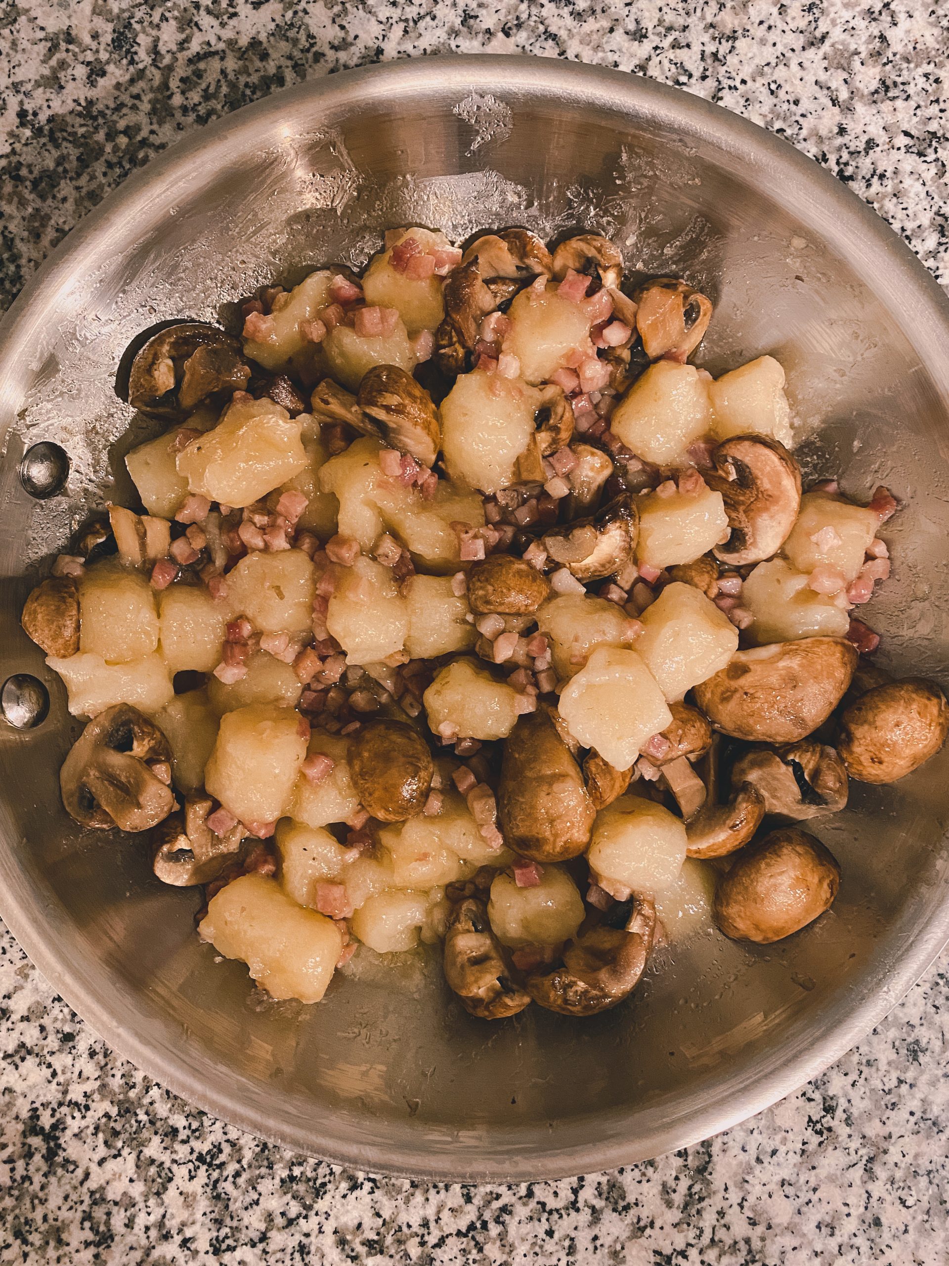 cauliflower gnocchi with mushrooms and pancetta 3-ingredient trader joe's meal