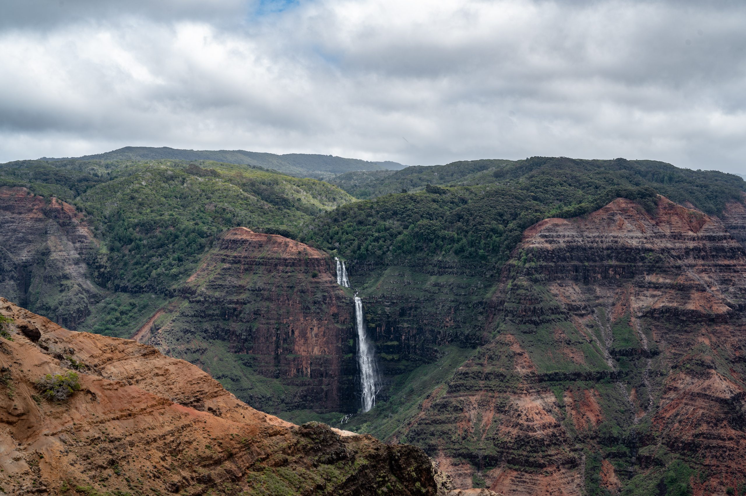 waimea canyon kauai hawaii