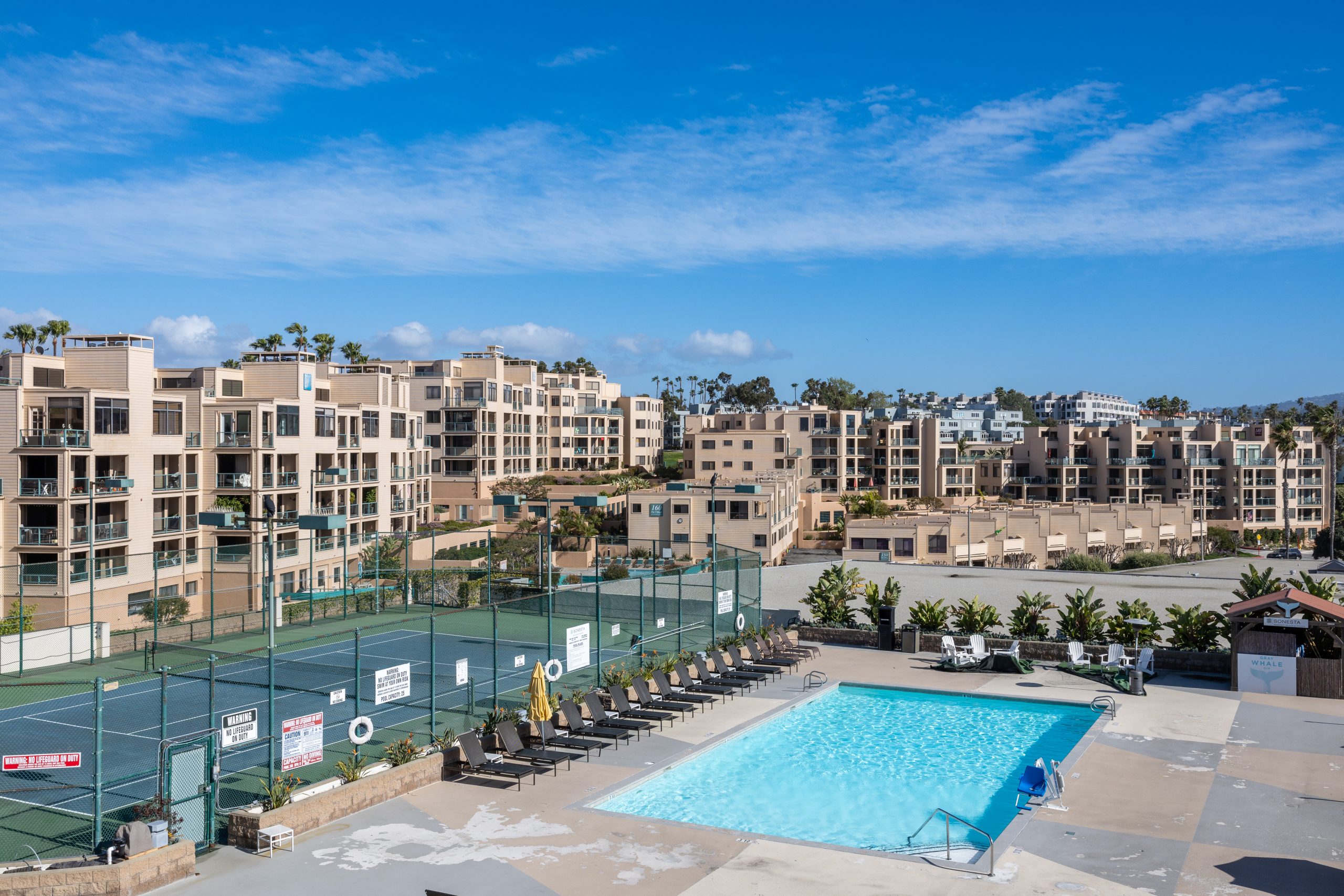 sonesta redondo beach & marina pool on rooftop deck